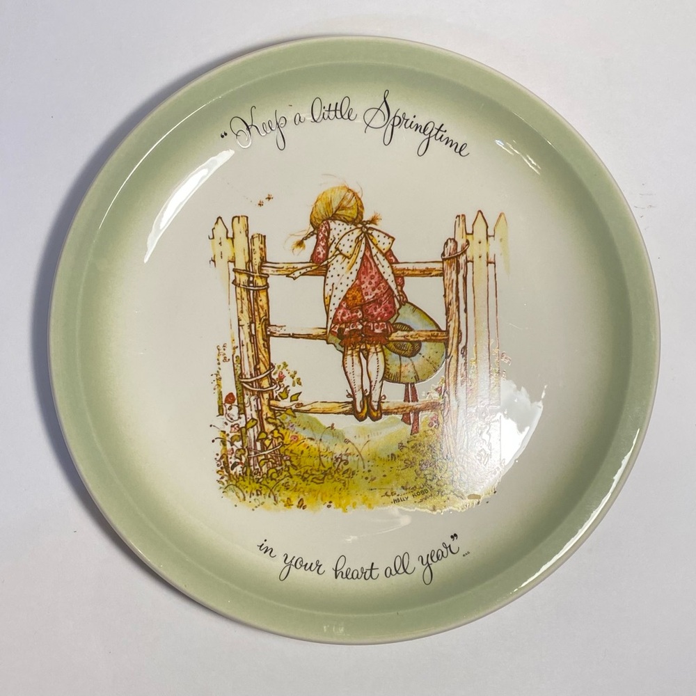 Vintage Holly Hobbie Decorators Plate Collectors Edition, 1972, 10 1/4”